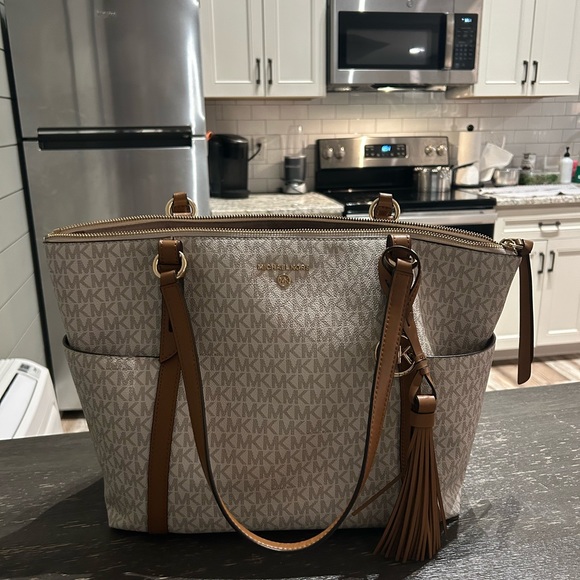 Michael Kors Purse and Wallet - Picture 3 of 7